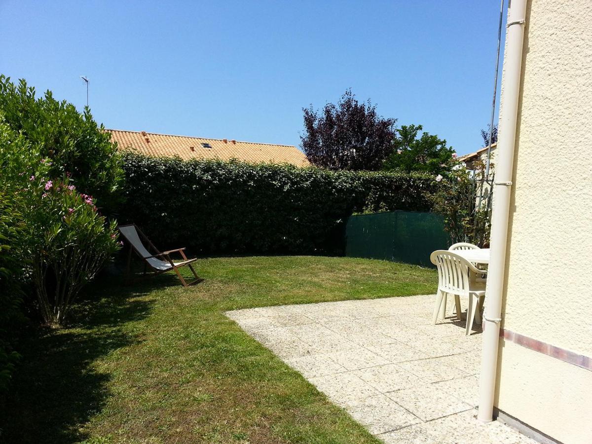 Maison Proche Golf Plage Et Piscine A Pornic Exterior foto